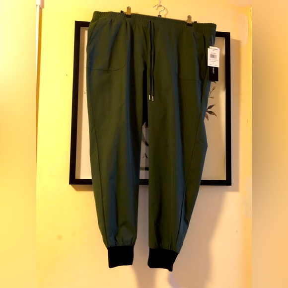 Army green elastic waist joggers - Picture 1 of 2